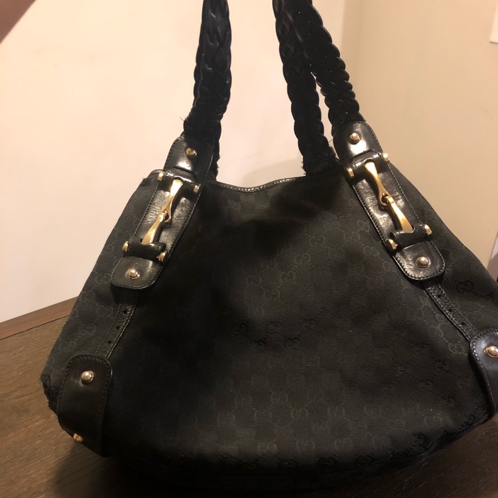 Black Gucci shoulder bag